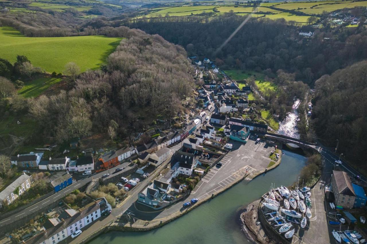 Llais Afon - 3 Bedroom Holiday Home - Fishguard Eksteriør bilde