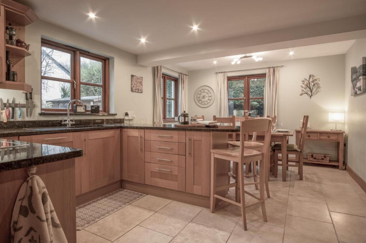 Llais Afon - 3 Bedroom Holiday Home - Fishguard Eksteriør bilde