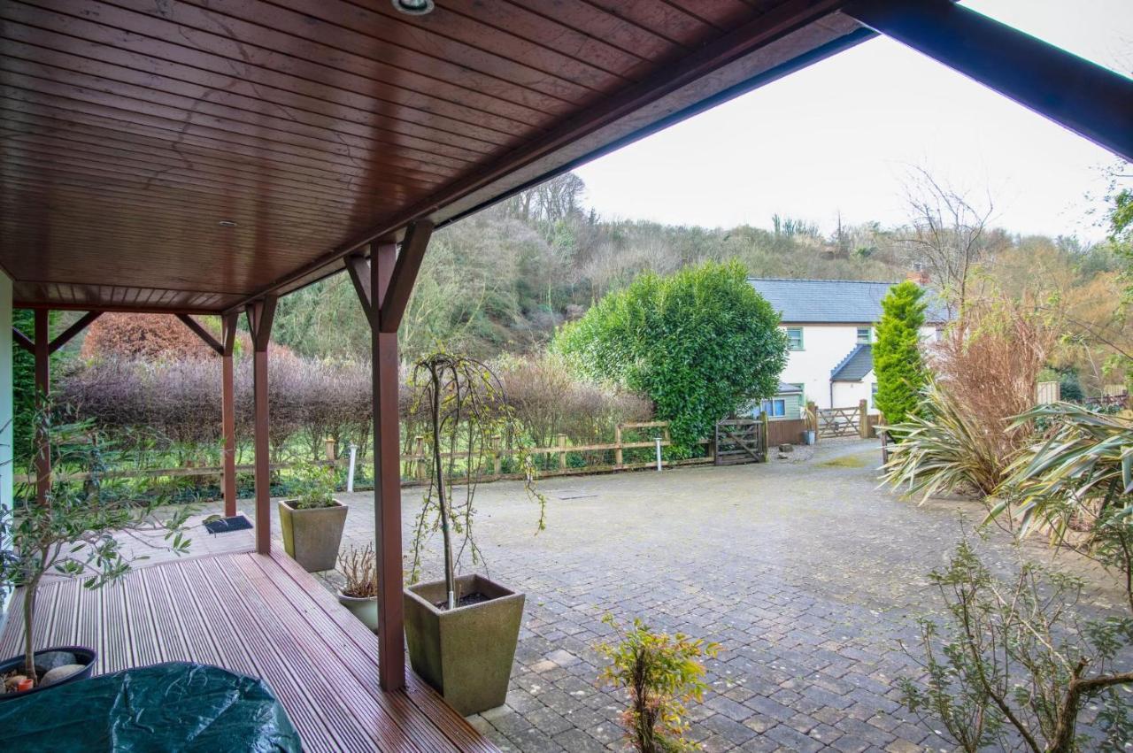 Llais Afon - 3 Bedroom Holiday Home - Fishguard Eksteriør bilde